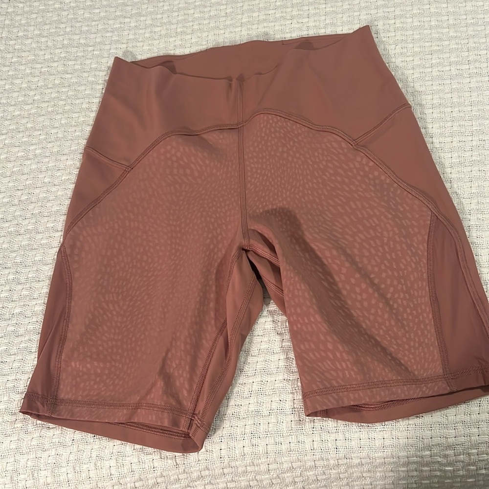 Lululemon biker shorts